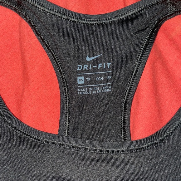 Nike Victory Sports Bra- color Black - Picture 4 of 4